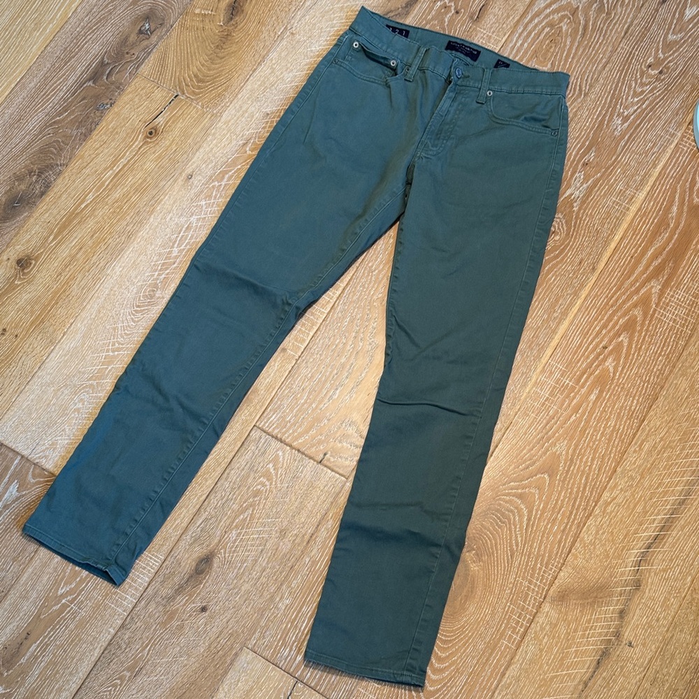 Lucky Brand 121 Slim Straight 29/32